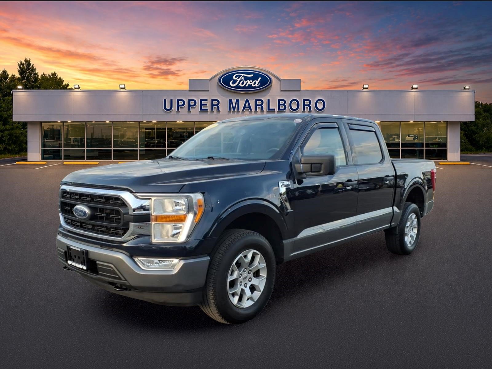 Certified 2022 Ford F150 XLT w/ Equipment Group 301A Mid AWD/4WD image 4