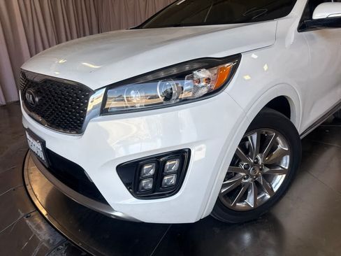 Used 2016 Kia Sorento SX FWD image 9