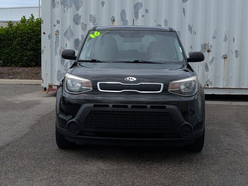 Used 2016 Kia Soul image 8