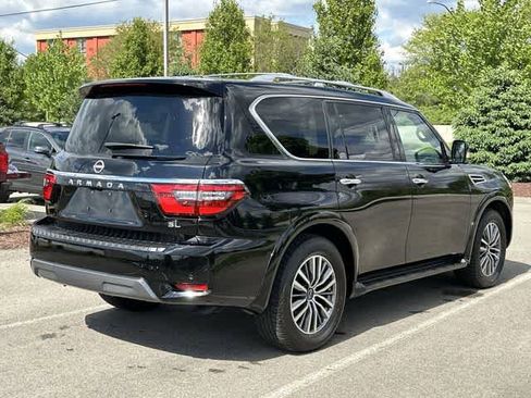 Used 2024 Nissan Armada SL w/ Captain's Chairs Package AWD/4WD image 35