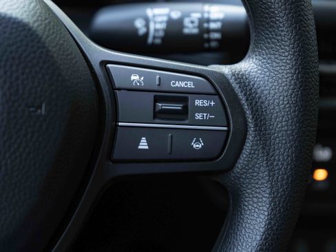 Certified 2026 Honda HR-V LX image 21