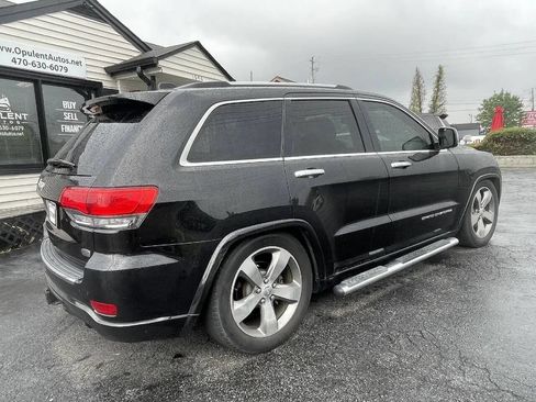 Used 2014 Jeep Grand Cherokee Overland w/ Advanced Technology Group AWD/4WD image 10