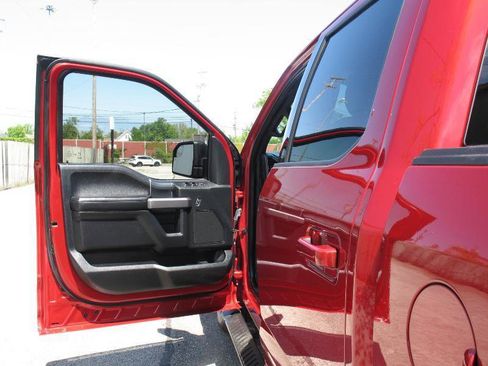 Used 2020 Ford F150 XLT w/ Equipment Group 302A Luxury AWD/4WD image 14