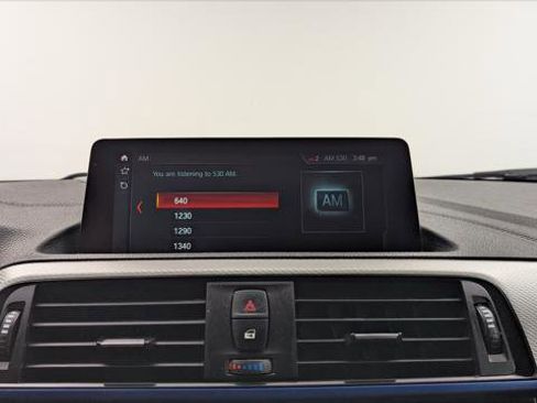 Used 2020 BMW 230i Convertible w/ M Sport Package image 24