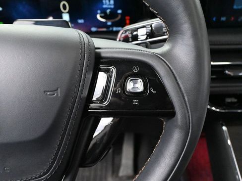 Used 2025 Lincoln Aviator Reserve w/ Jet Appearance Package image 31