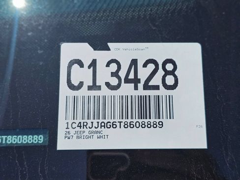 New 2026 Jeep Grand Cherokee L Laredo RWD image 11