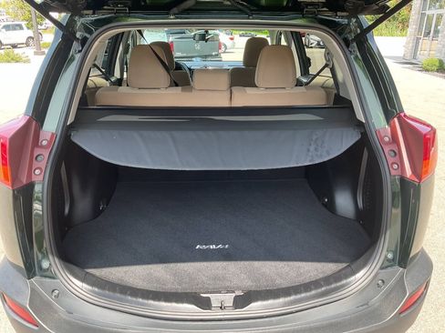 Used 2013 Toyota RAV4 XLE FWD image 34