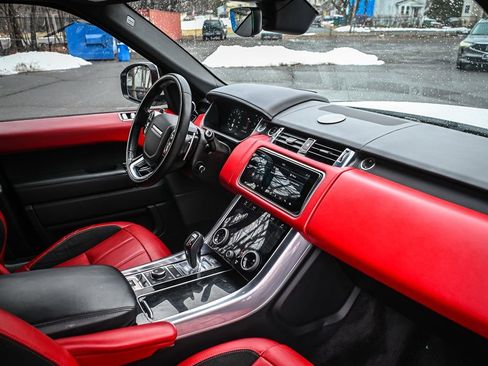 Used 2020 Land Rover Range Rover Sport HSE Dynamic image 19