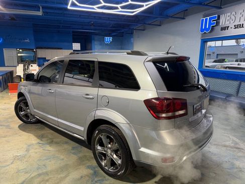 Used 2015 Dodge Journey Crossroad w/ Flexible Seating Group image 5