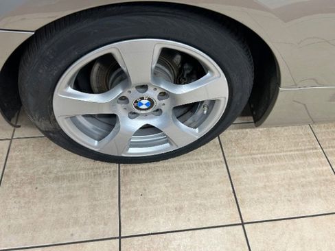 Used 2007 BMW 328i Convertible image 23