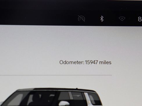 Used 2024 Rivian R1S Adventure Dual AWD/4WD image 24