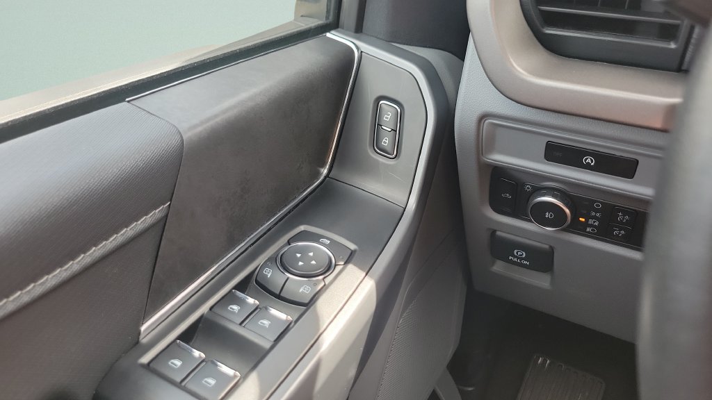 Used 2025 Ford F150 XLT w/ Equipment Group 301A Standard AWD/4WD image 19