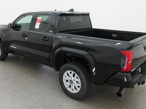 Used 2026 Toyota Tacoma SR5 AWD/4WD image 42