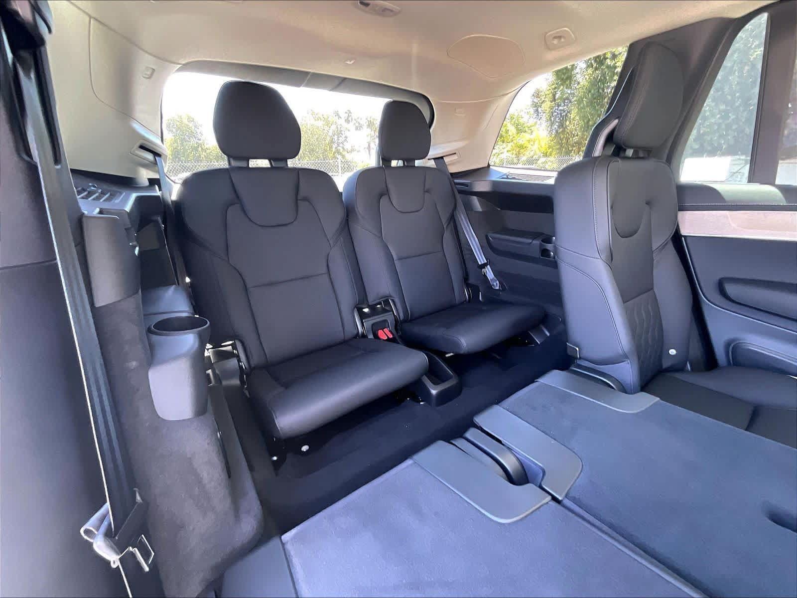 New 2027 Volvo XC90 B6 Plus AWD/4WD image 28