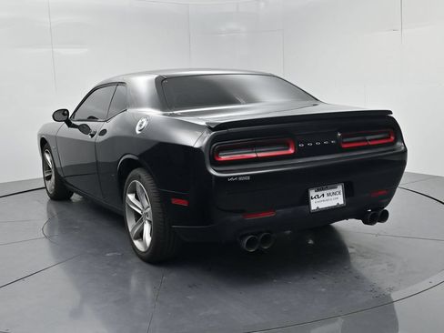 Used 2016 Dodge Challenger R/T RWD image 6