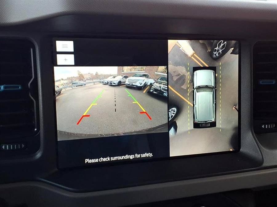 Used 2024 Ford Bronco Wildtrak AWD/4WD image 26