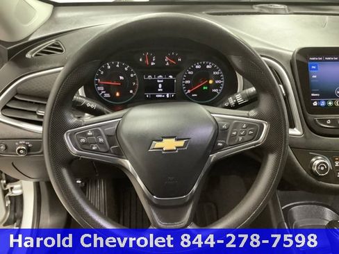 Used 2020 Chevrolet Malibu LS image 16