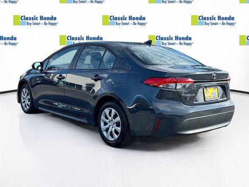 Used 2023 Toyota Corolla LE FWD image 5