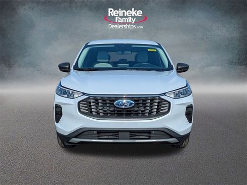 New 2025 Ford Escape Active image 2