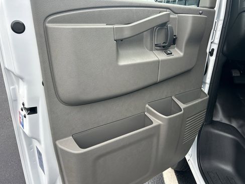 New 2025 Chevrolet Express 2500 w/ Driver Convenience Package image 19