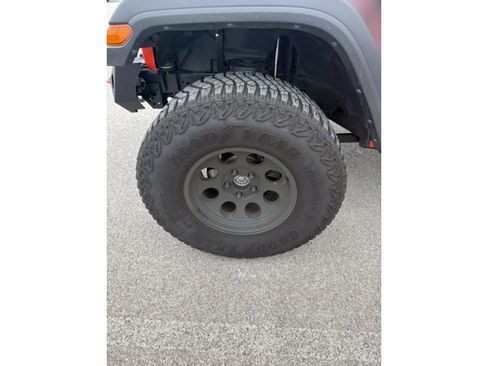 Used 2020 Jeep Gladiator Sport w/ Quick Order Package 23S AWD/4WD image 6