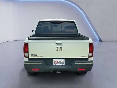 Used 2019 Honda Ridgeline RTL-T image 4