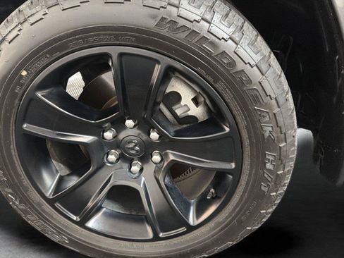 Used 2023 RAM 1500 Big Horn AWD/4WD image 24