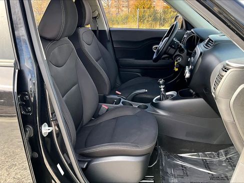 Used 2016 Kia Soul image 8