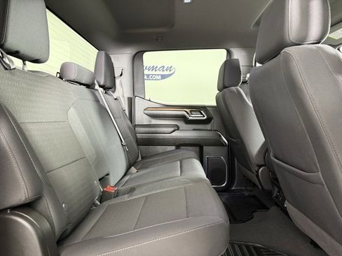 Used 2024 Chevrolet Silverado 1500 LT image 18