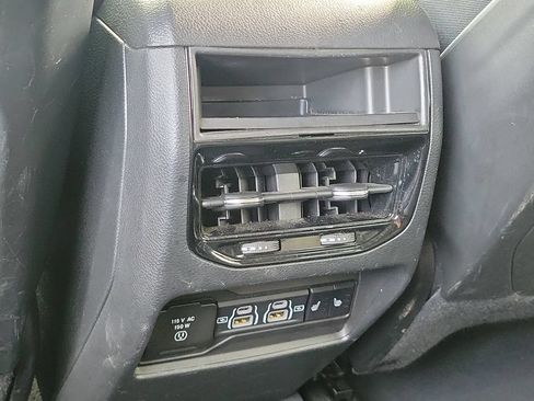 Used 2023 Jeep Grand Cherokee 4WD 4xe w/ Luxury Tech Group II image 10