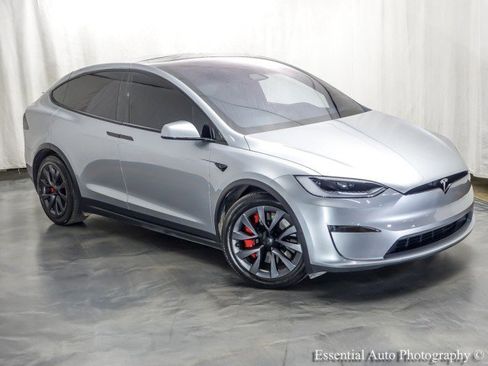 Used 2025 Tesla Model X Plaid AWD/4WD image 6