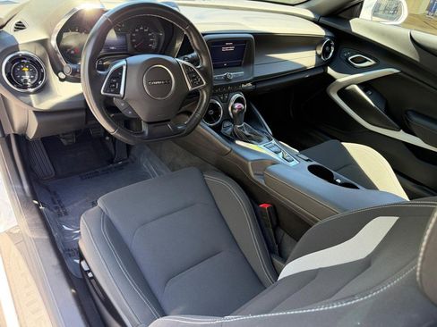 Used 2022 Chevrolet Camaro LT RWD image 12
