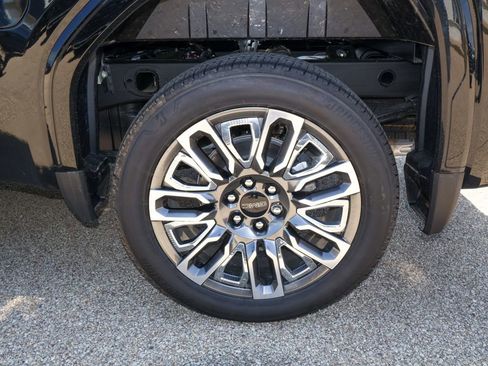 New 2026 GMC Sierra 1500 Denali Ultimate AWD/4WD image 38