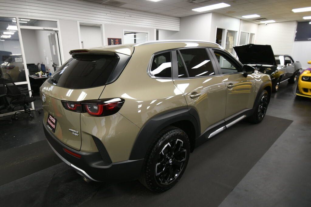 Used 2023 MAZDA CX-50 Meridian Edition AWD/4WD image 8