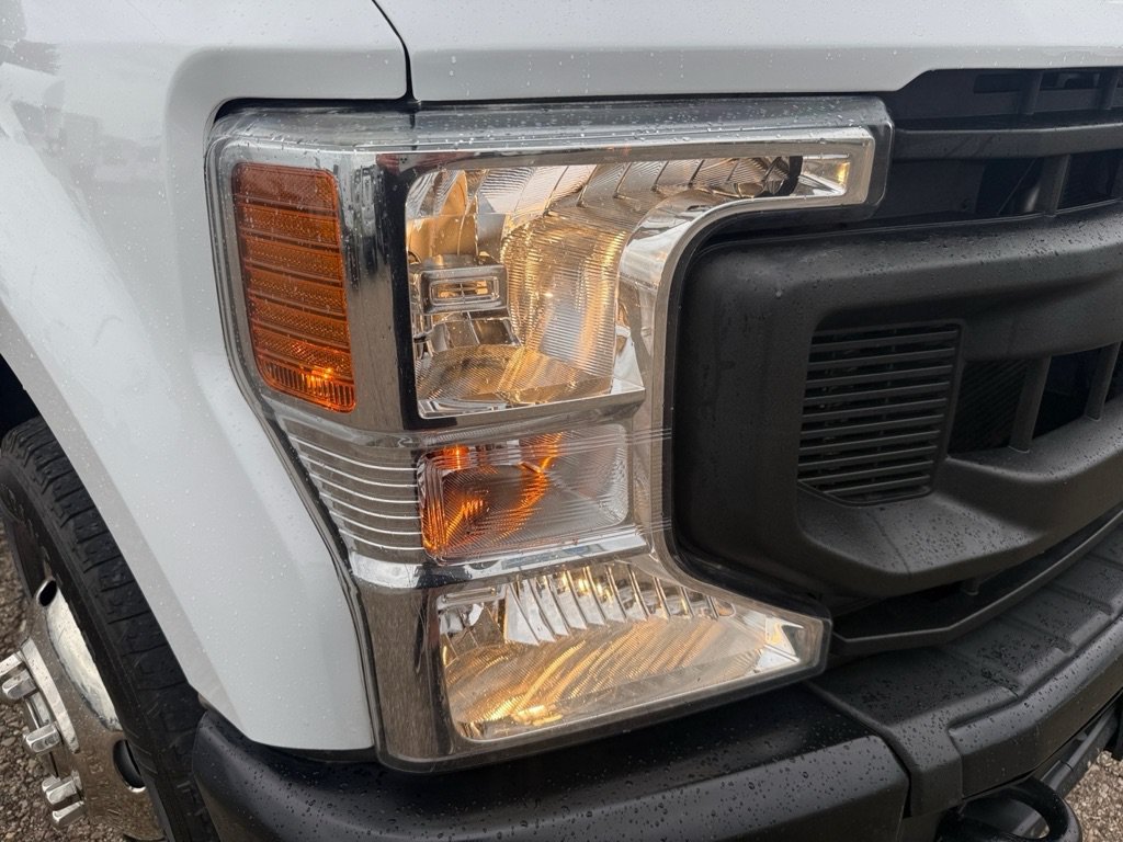 Used 2022 Ford F350 XL w/ Power Equipment Group RWD image 30
