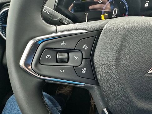 New 2026 Chevrolet Trax LT w/ Driver Confidence Package FWD image 29