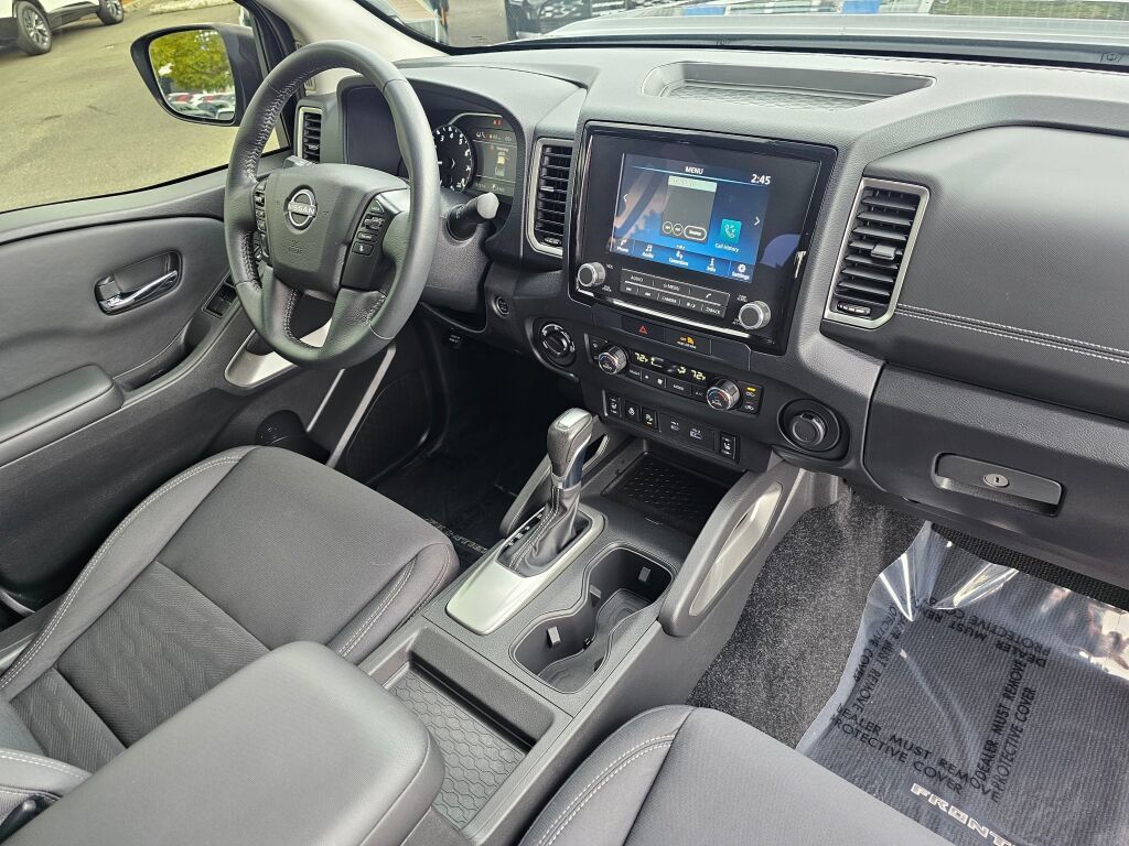 Used 2022 Nissan Frontier SV AWD/4WD image 29