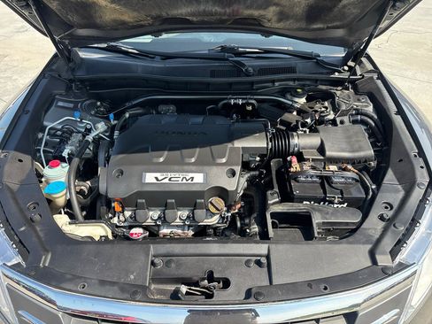 Used 2010 Honda Crosstour EX-L image 10
