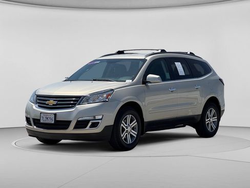 Used 2015 Chevrolet Traverse LT FWD image 7