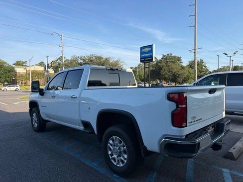 Used 2025 Chevrolet Silverado 2500 LTZ w/ LTZ Premium Package AWD/4WD image 6