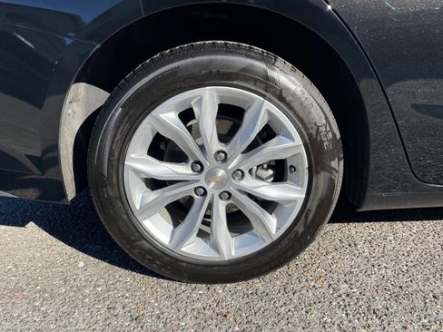 Used 2024 Chevrolet Malibu LT image 30