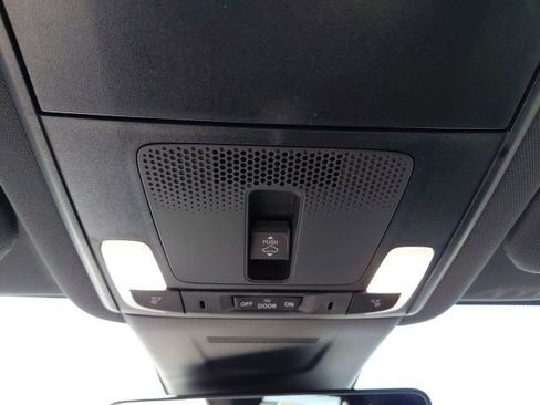 Used 2025 Honda CR-V Sport-L image 22