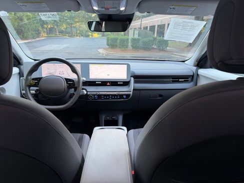 Used 2024 Hyundai Ioniq 5 SEL RWD image 17