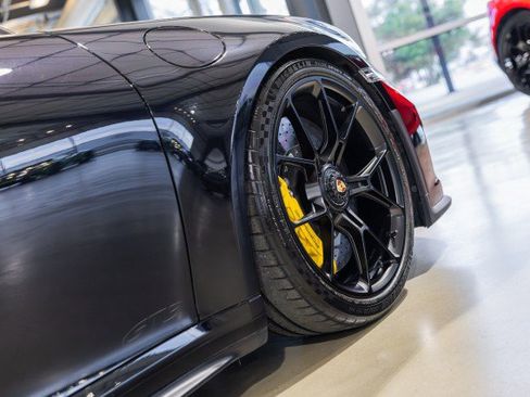 Used 2023 Porsche 911 GT3 image 21