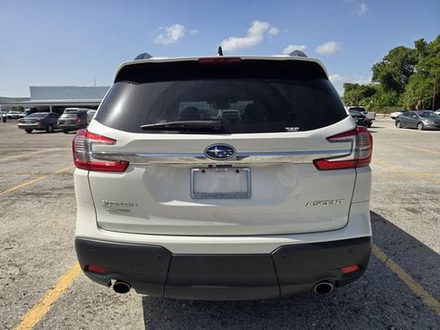 Certified 2024 Subaru Ascent Premium w/ Convenience Package AWD/4WD image 10