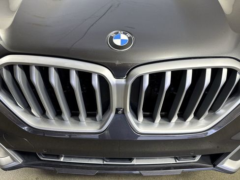 Used 2022 BMW X6 xDrive40i w/ Climate Comfort Package image 27