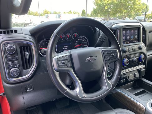 Used 2022 Chevrolet Silverado 2500 LT w/ Z71 Sport Edition AWD/4WD image 18