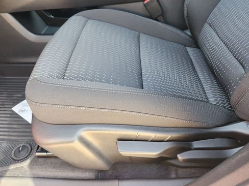 New 2026 Chevrolet Equinox RS w/ LPO, Floor Liner Package image 16