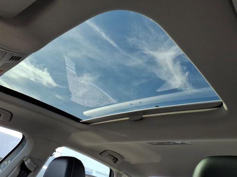 New 2026 Volkswagen Jetta SE image 9