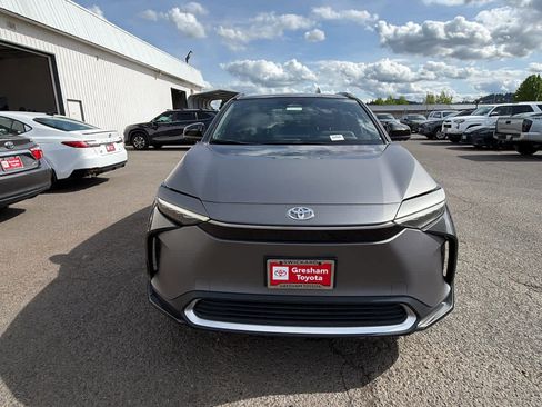 Used 2023 Toyota bZ4X AWD w/ Weather Package image 5